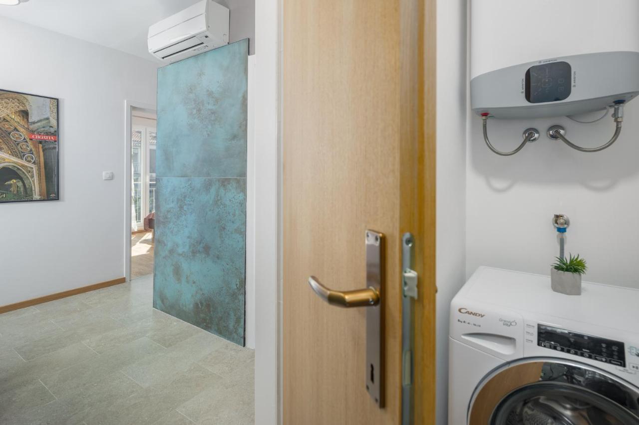 Apartment Bellavista With Amazing View Porec Exterior photo